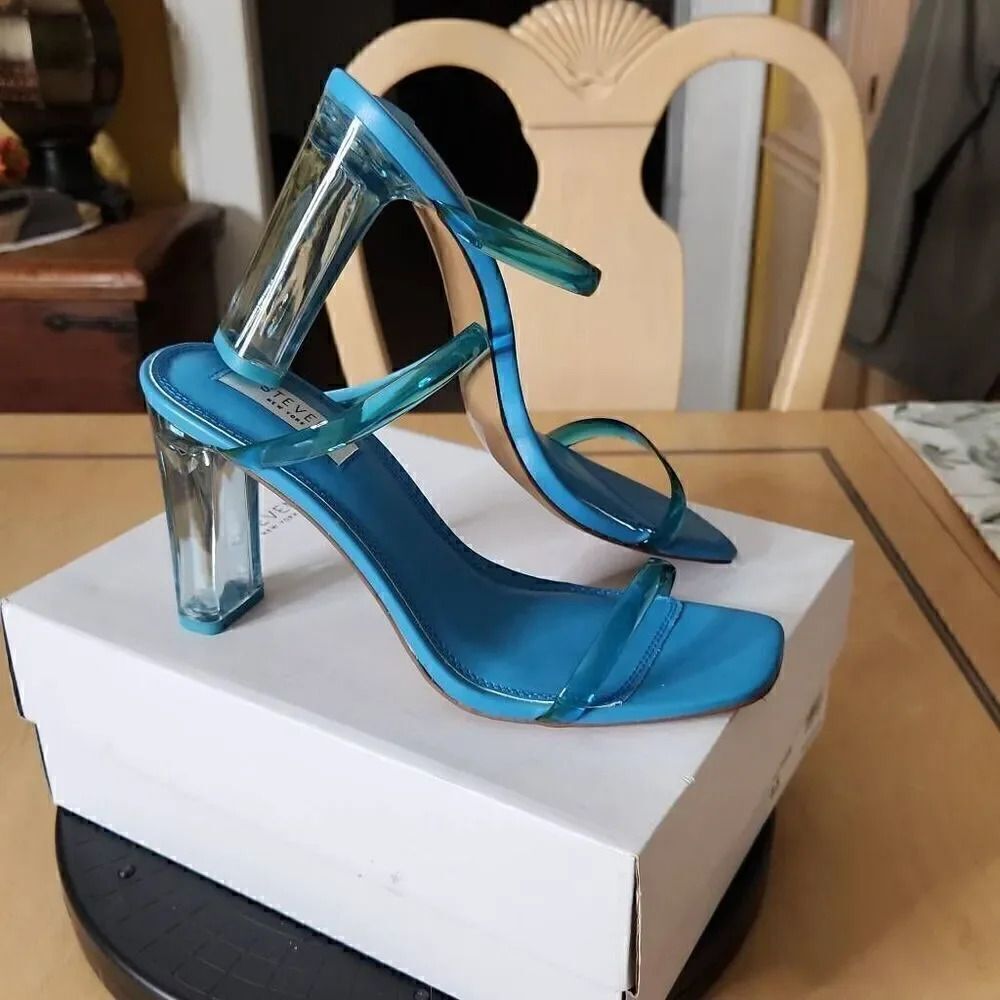 Steven New York Icy Jercy blue sandals women's size 8.5